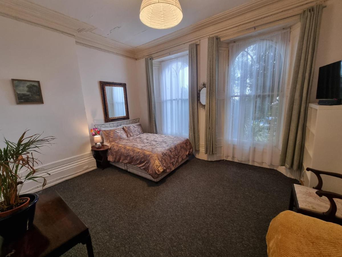 Large Flat Next To Port, Cliffs, Beach With Parking Дувр Экстерьер фото