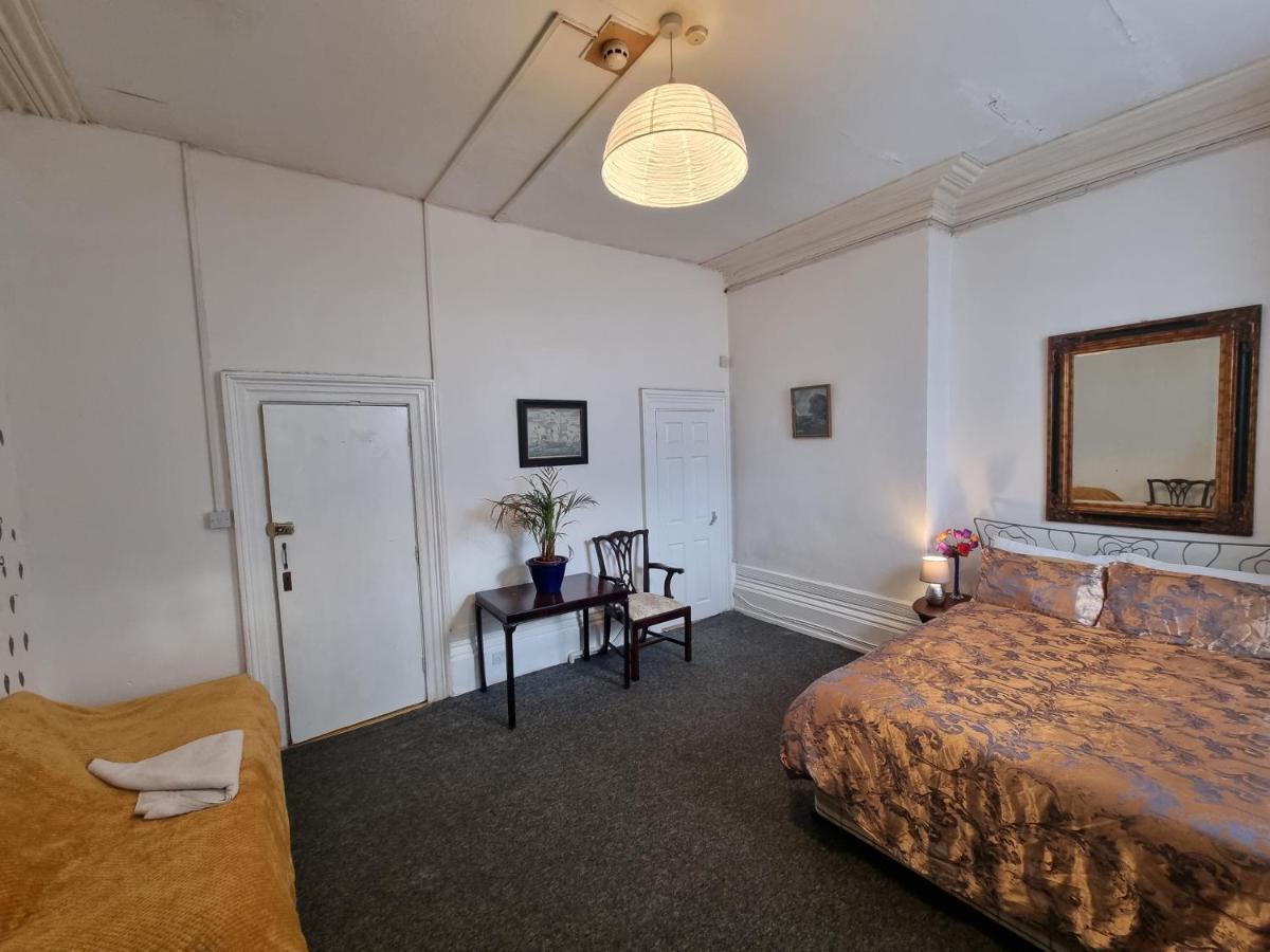 Large Flat Next To Port, Cliffs, Beach With Parking Дувр Экстерьер фото